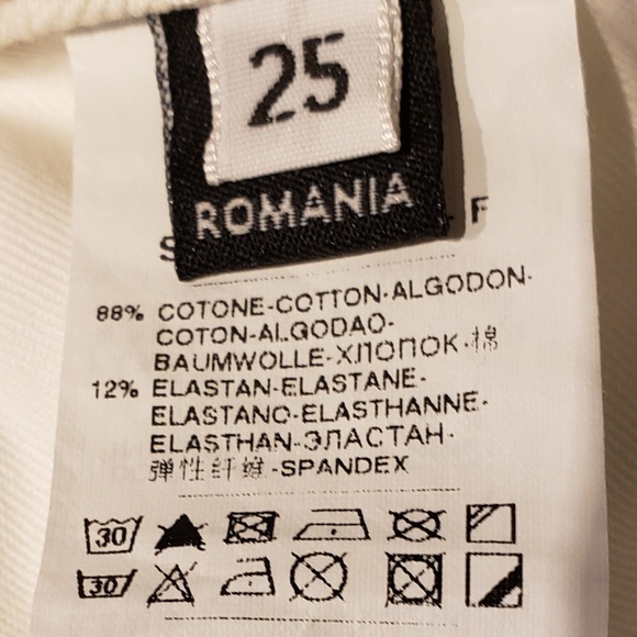 Dolce & Gabbana D&G Ivory Capri Jeans - Picture 5 of 7